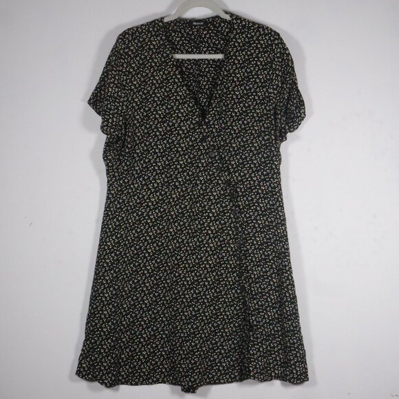 Madewell Dresses & Skirts - Madewell Women Button-Wrap Dress in Playground Posies Dress Size L Black Floral